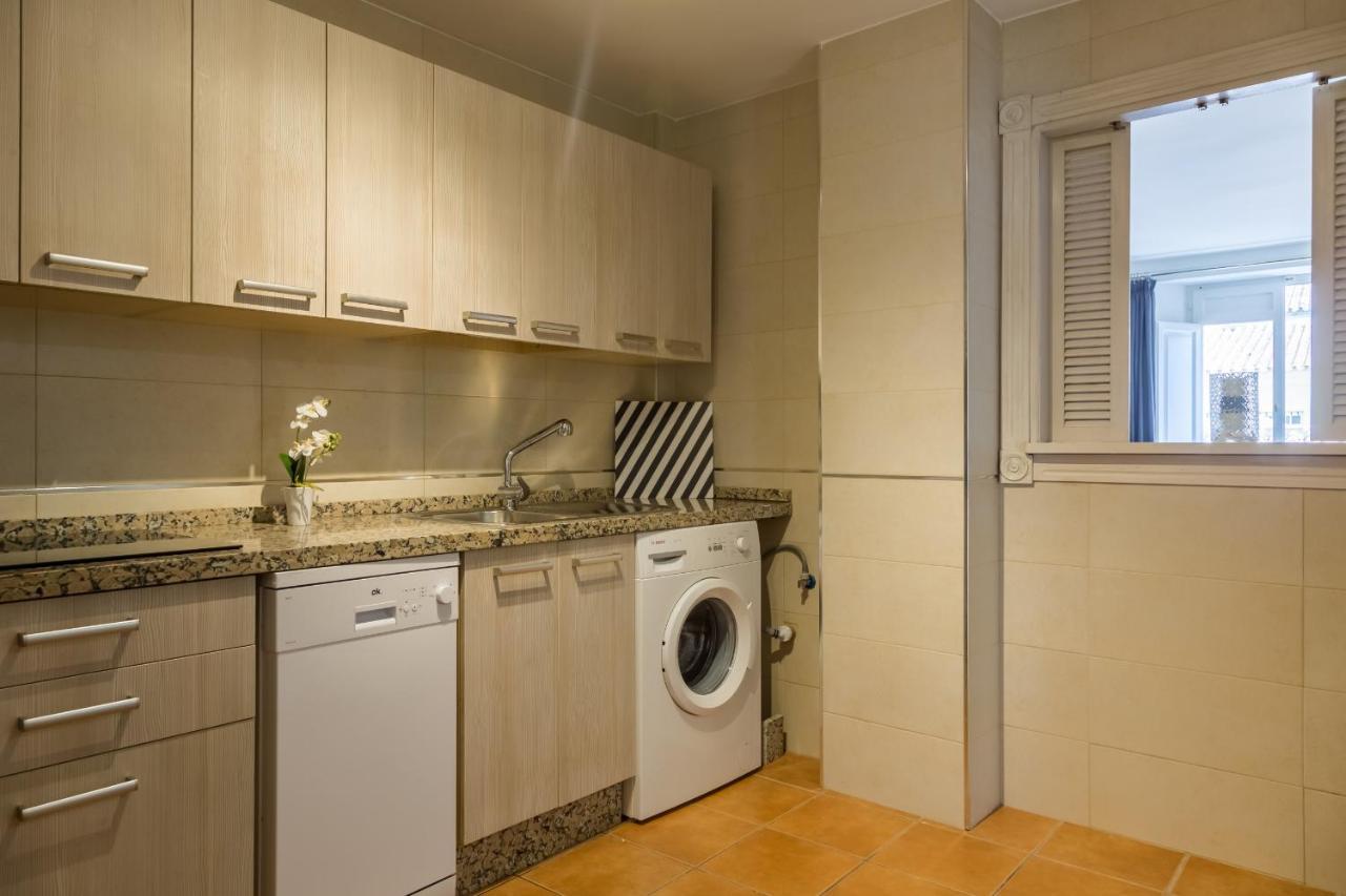 Urbe10 Plaza De La Merced 1 Bedroom Apartment Málaga Dış mekan fotoğraf
