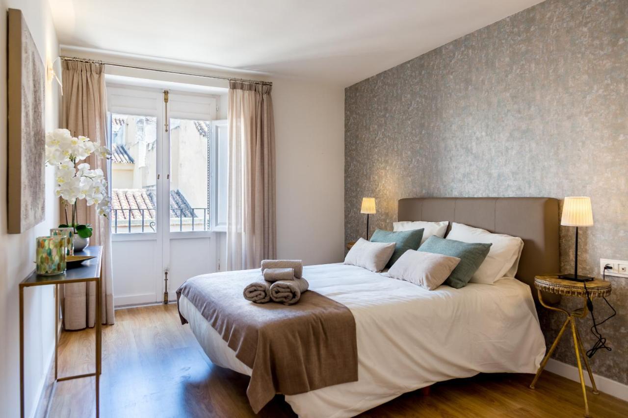 Urbe10 Plaza De La Merced 1 Bedroom Apartment Málaga Dış mekan fotoğraf