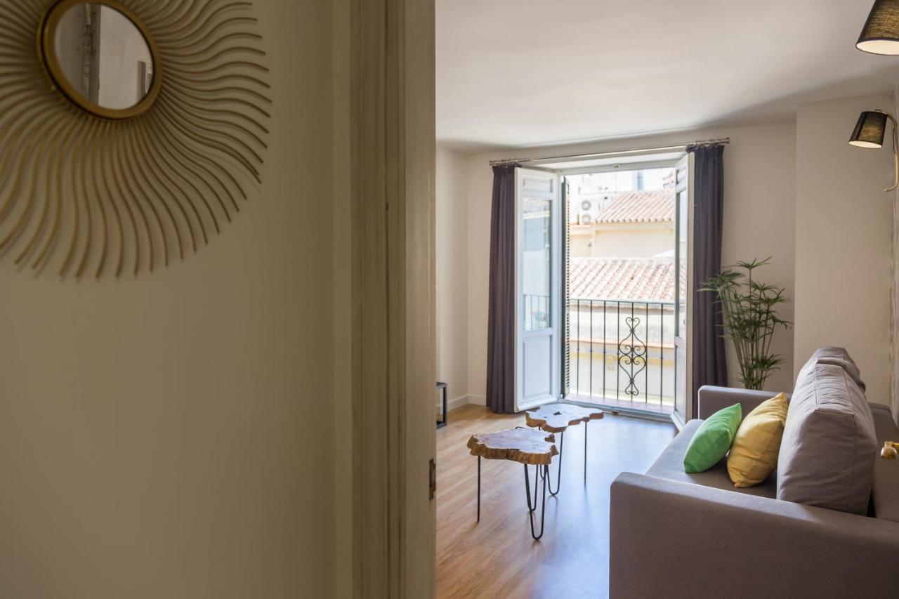Urbe10 Plaza De La Merced 1 Bedroom Apartment Málaga Dış mekan fotoğraf