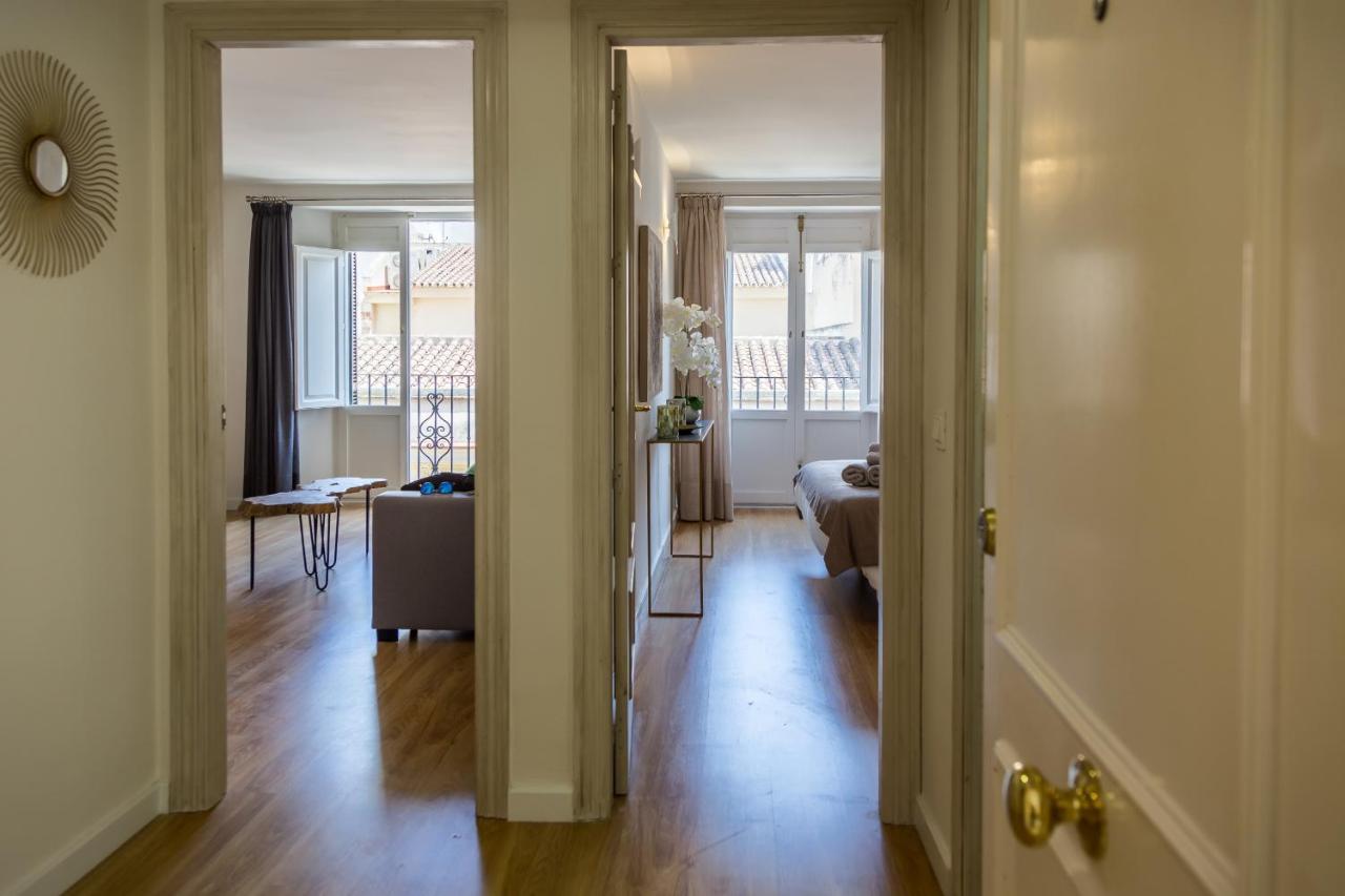 Urbe10 Plaza De La Merced 1 Bedroom Apartment Málaga Dış mekan fotoğraf